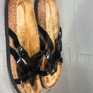 Birkenstock’s betula vinca black cross cross strappy flip flop sandals